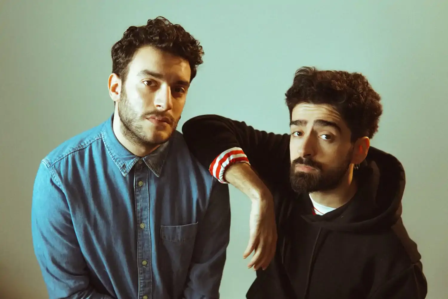 dolu kadehi ters tut 