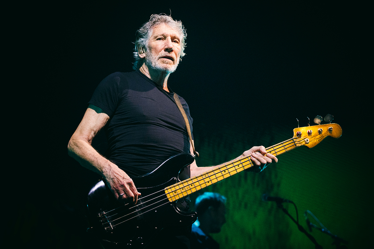 Roger Waters hız kesmiyor - Dergy
