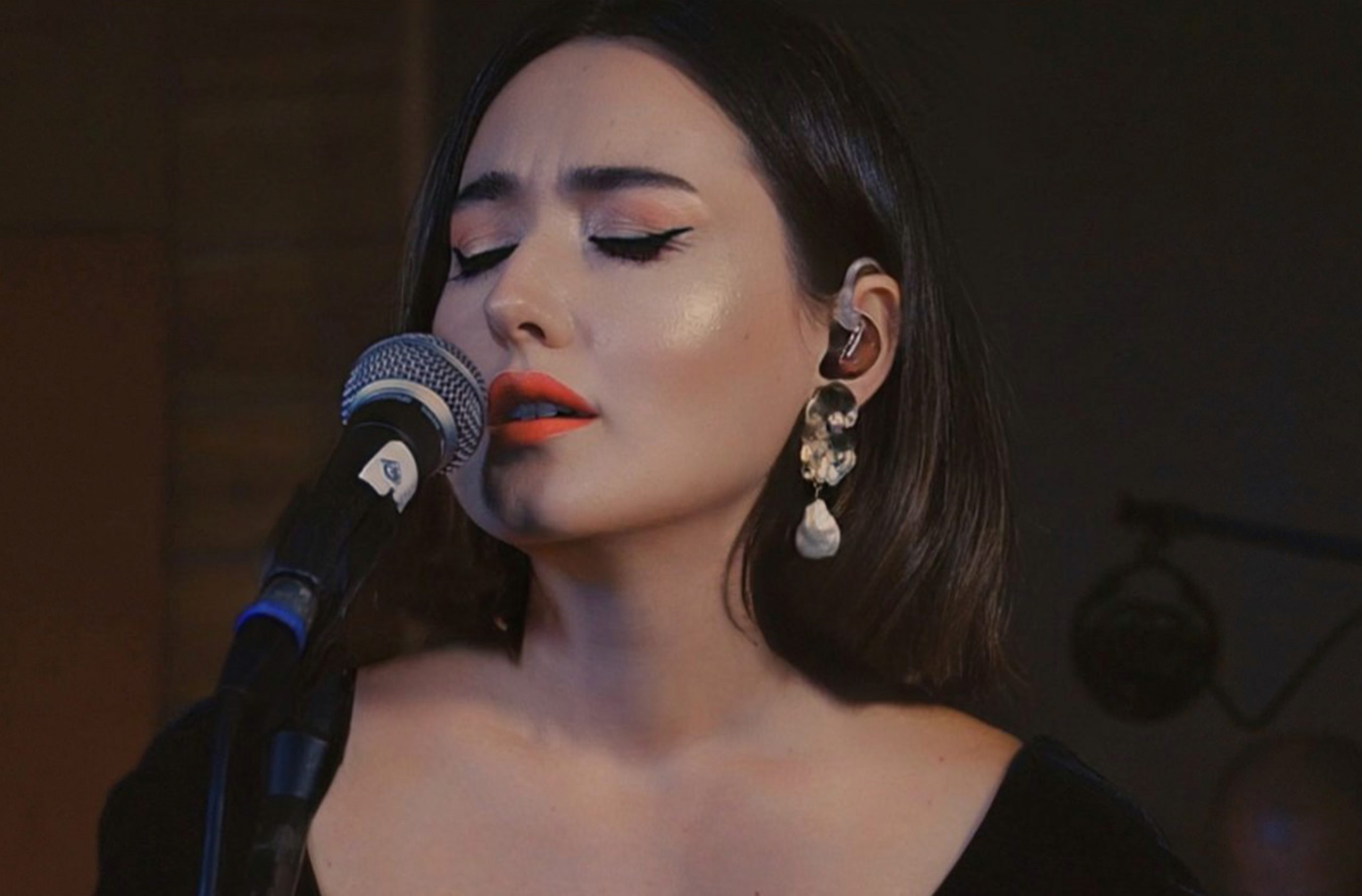 Damla Durakçay: “En sevdiğim Sezen Aksu şarkısı şu, diyemiyorum” - Dergy
