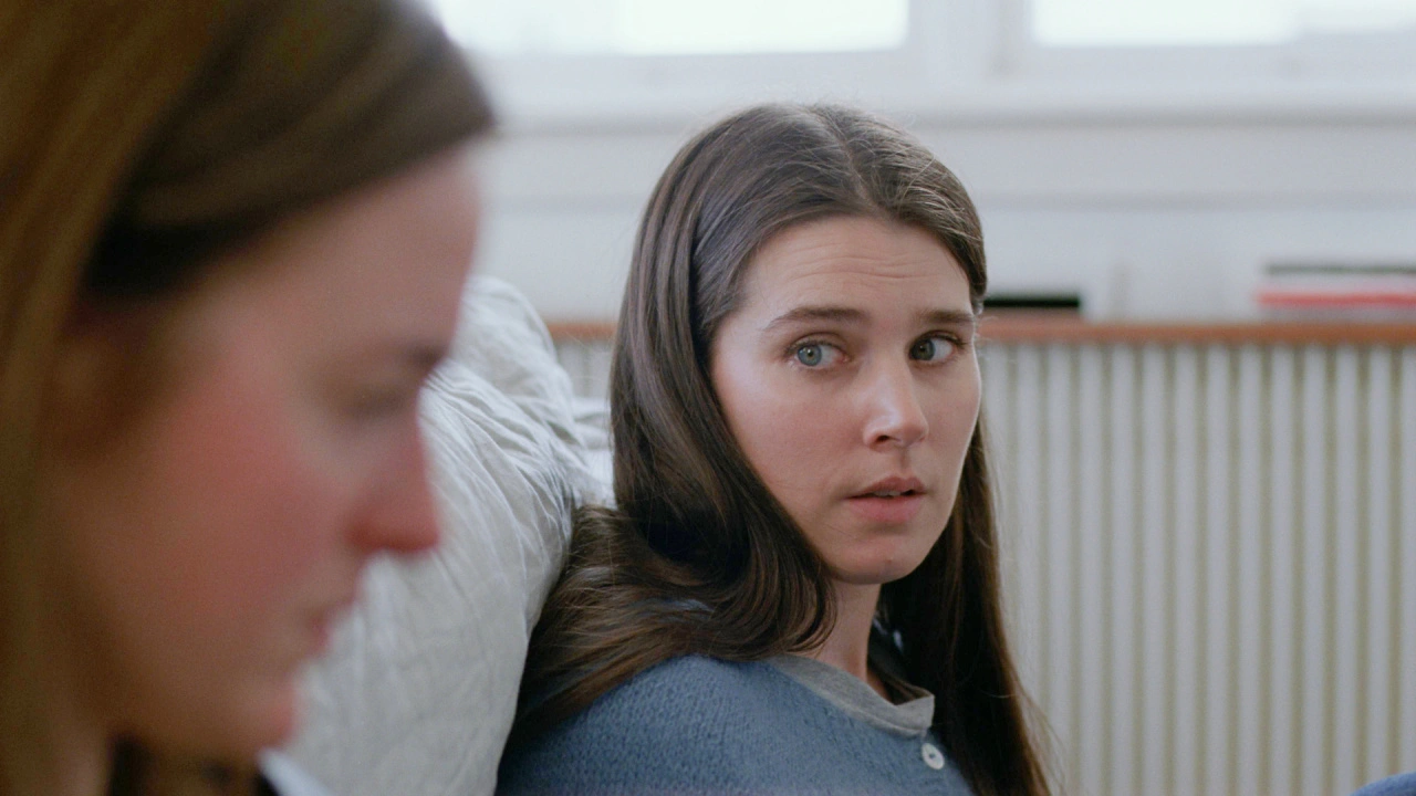 Manevi Deger Nora Agnes