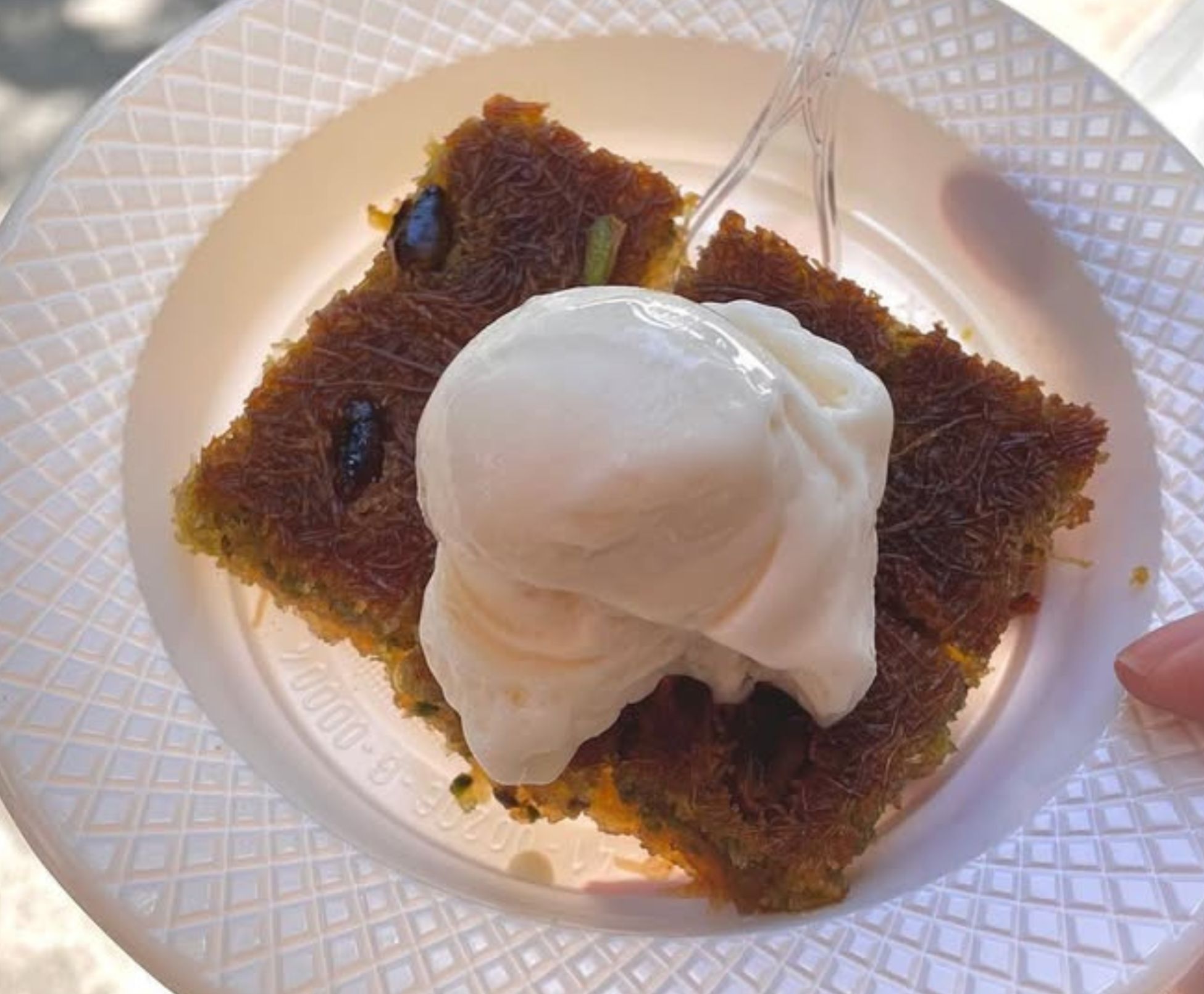 bena dondurma fıstıklı kadayıf üstü dondurma