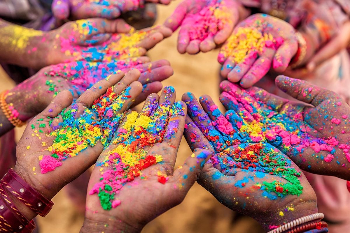holi festivali boya